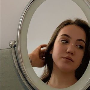 Meet your Posher, Sacha